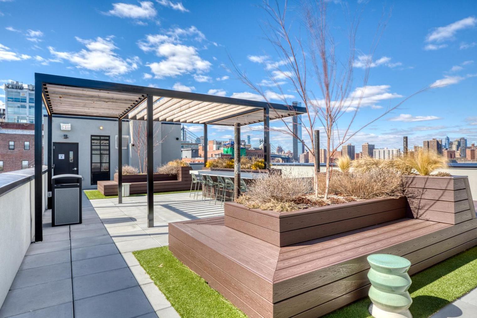 Dumbo 2br W Wd Roof Gym Nr Timeout Building Nyc-960 * New York