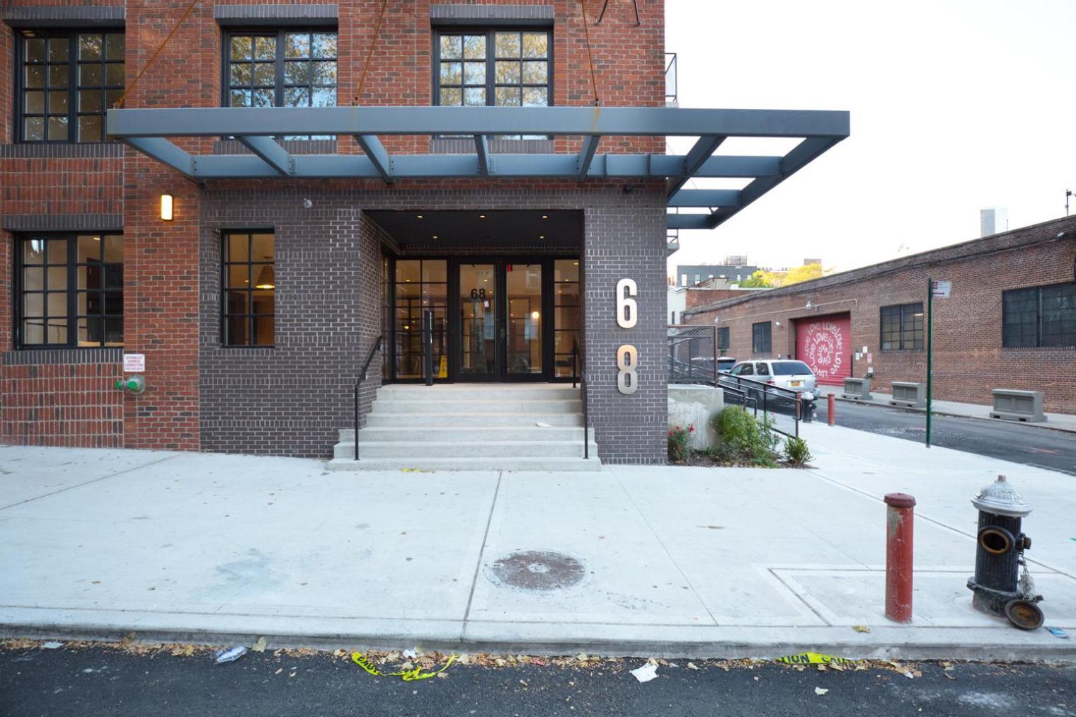 Apartment Dumbo 2br W Wd Roof Gym Nr Timeout Building Nyc-960 New York