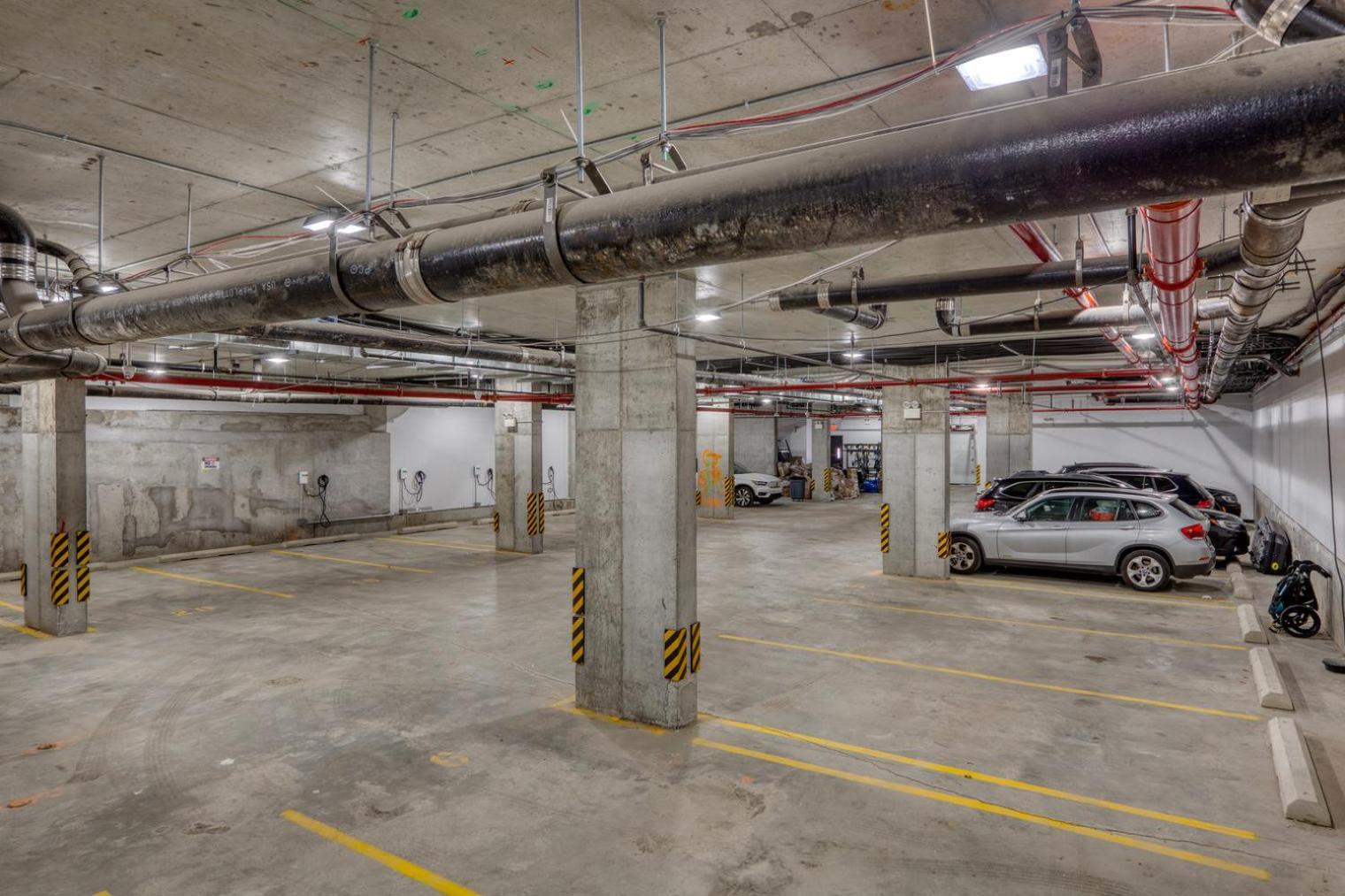 Dumbo 2br W Wd Roof Gym Nr Timeout Building Nyc-960 * New York